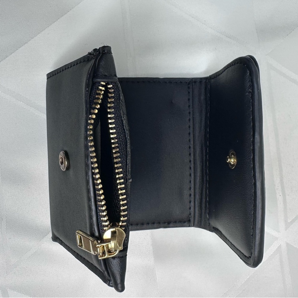 Tory Burch Black Compact Wallet with Gold Logo NEW - Picture 5 of 8